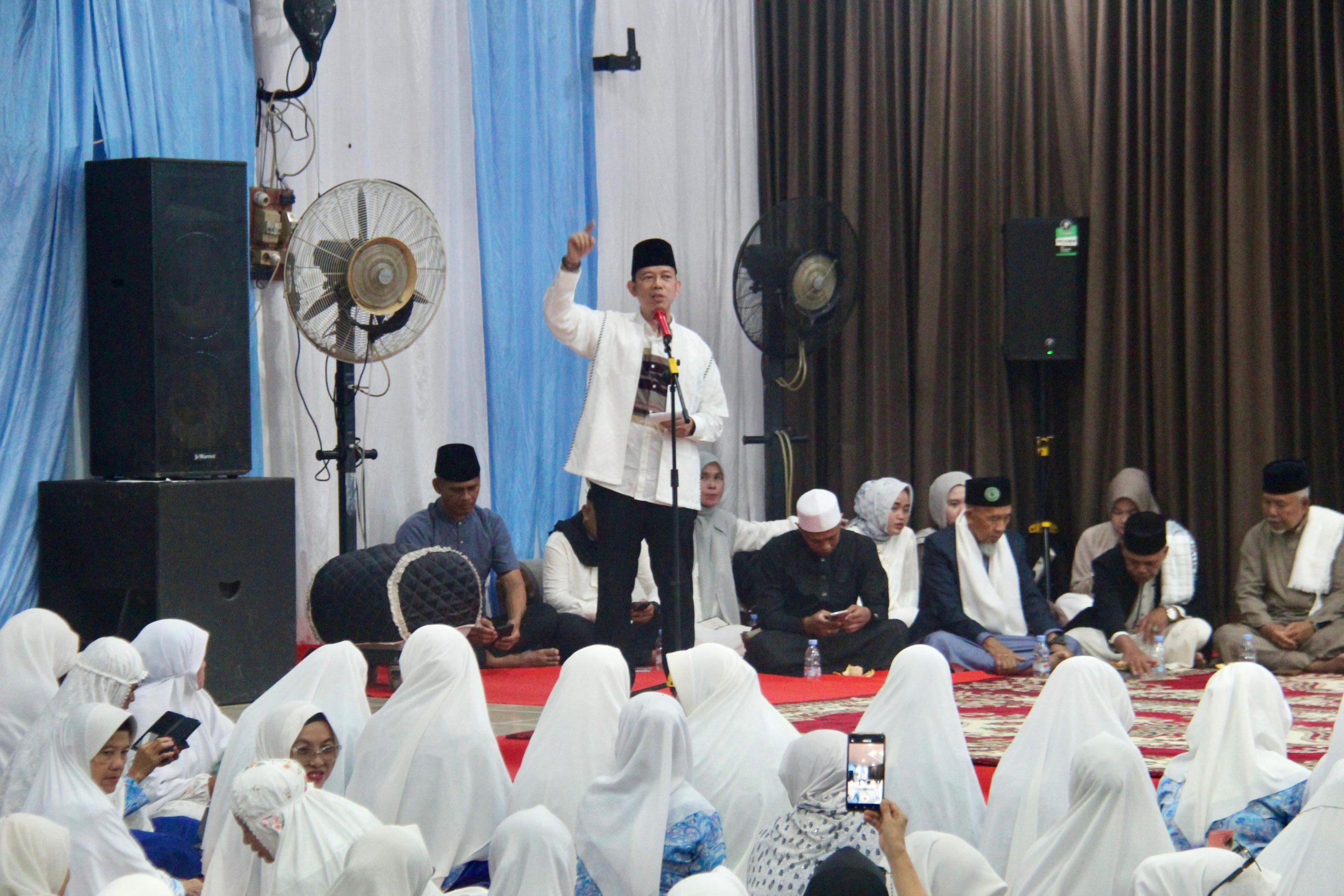 Ustadz Ucay Tausiah di OKU, Bupati Ajak Ini
