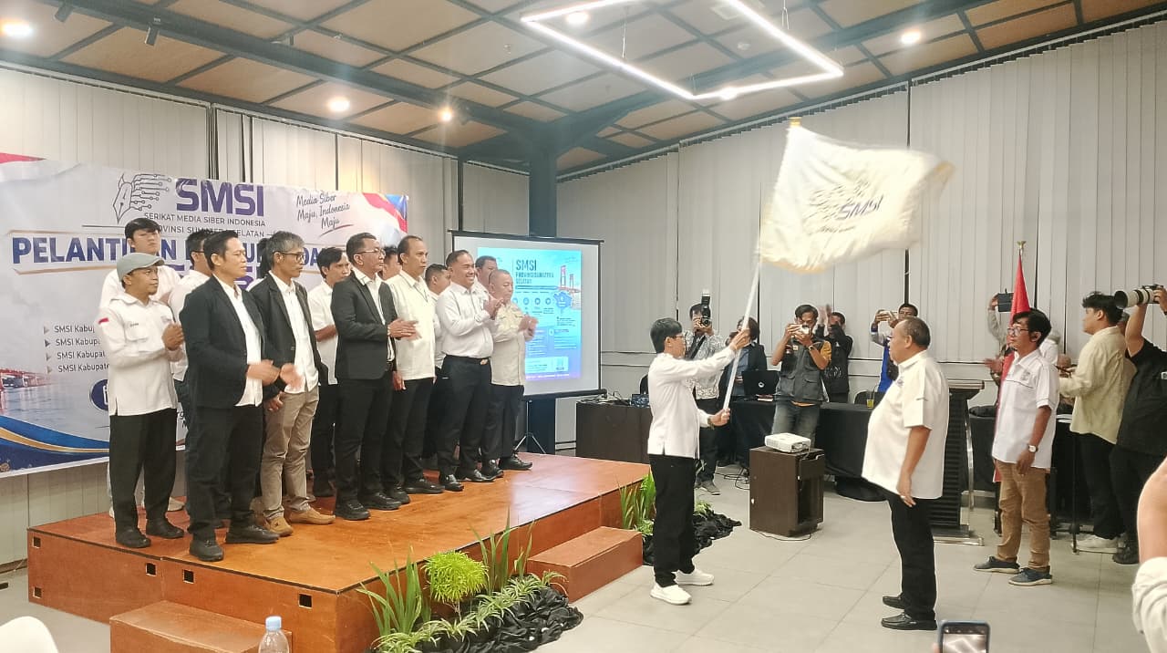Perkuat Ekosistem Pers, SMSI Sumsel Lantik Pengurus 8 Kabupaten/Kota Periode 2026-2029